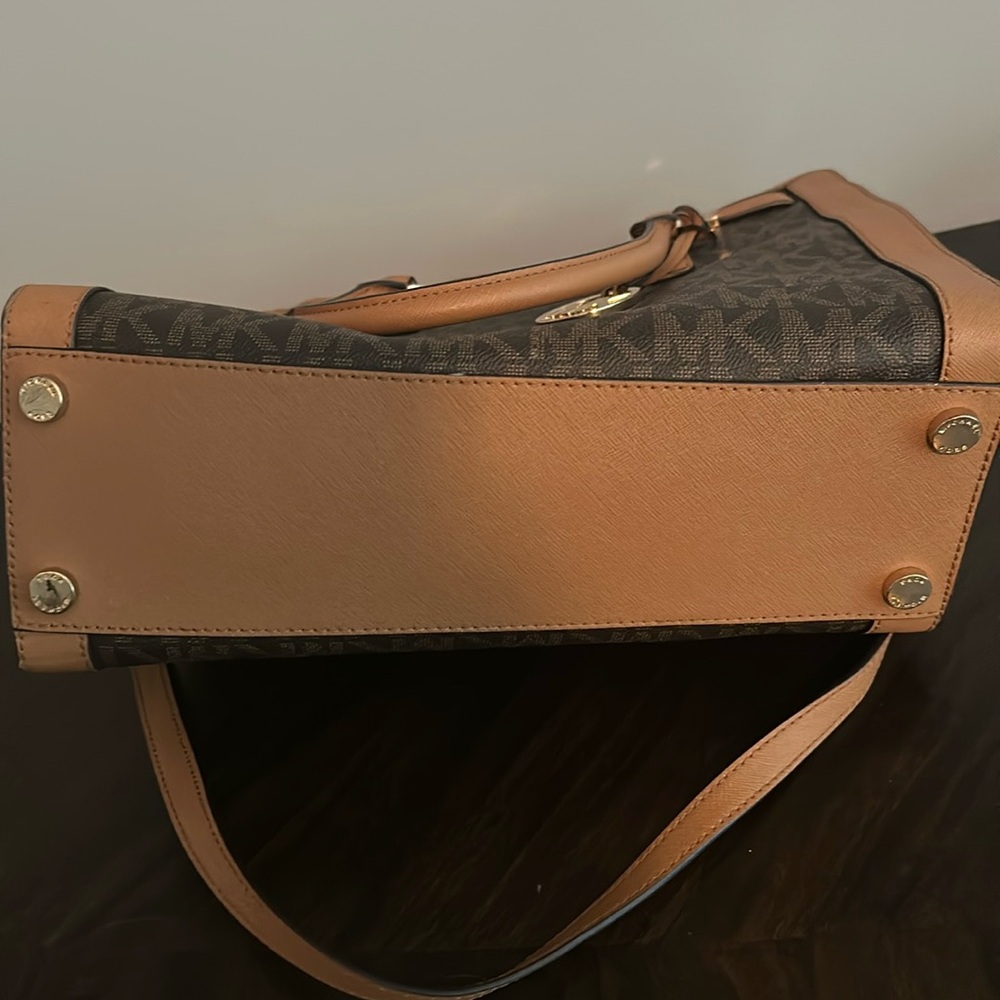 Michael Kors Brown and Tan Shoulder Bags with Signature Monogram - Picture 3 of 6